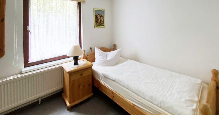 Ferienwohnung 2 (Schlafzimmer)